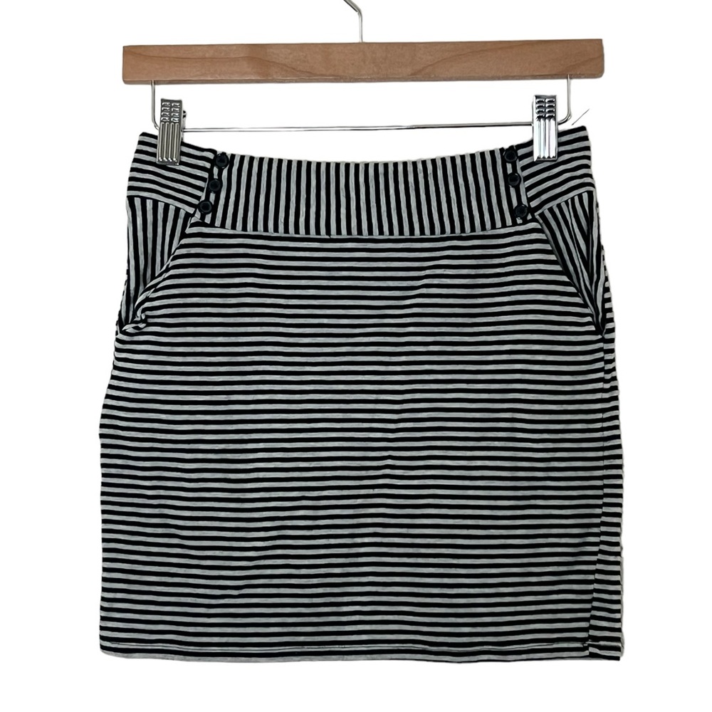 Xhilaration | Black and white striped stretch cotton mini skirt size small